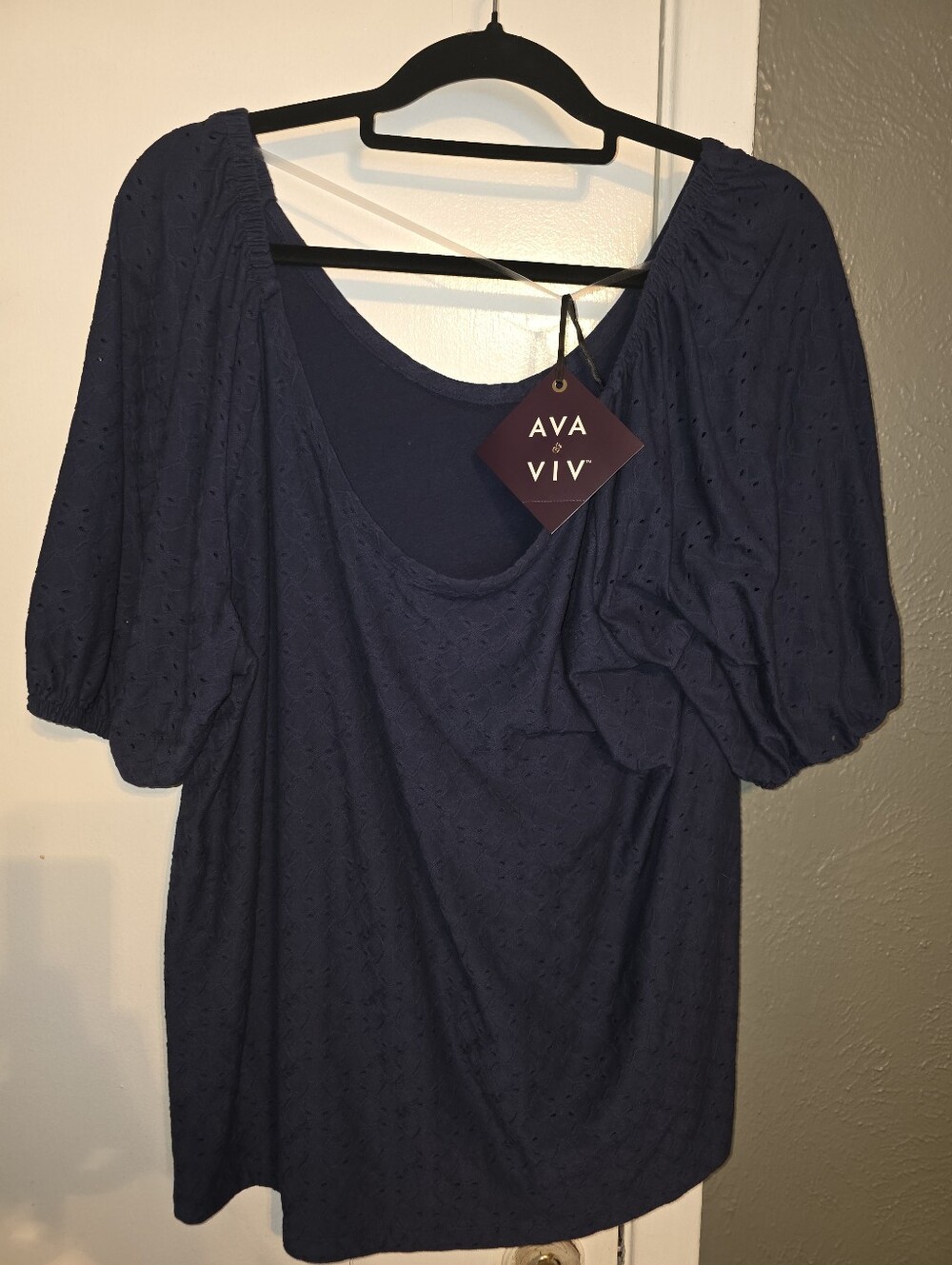 Ava & Viv Navy Eyelet Puff-Sleeve Scoop Neck Top